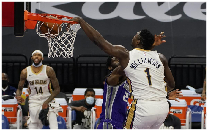 关于鹈鹕逆转江苏队，福克斯统治全场的信息