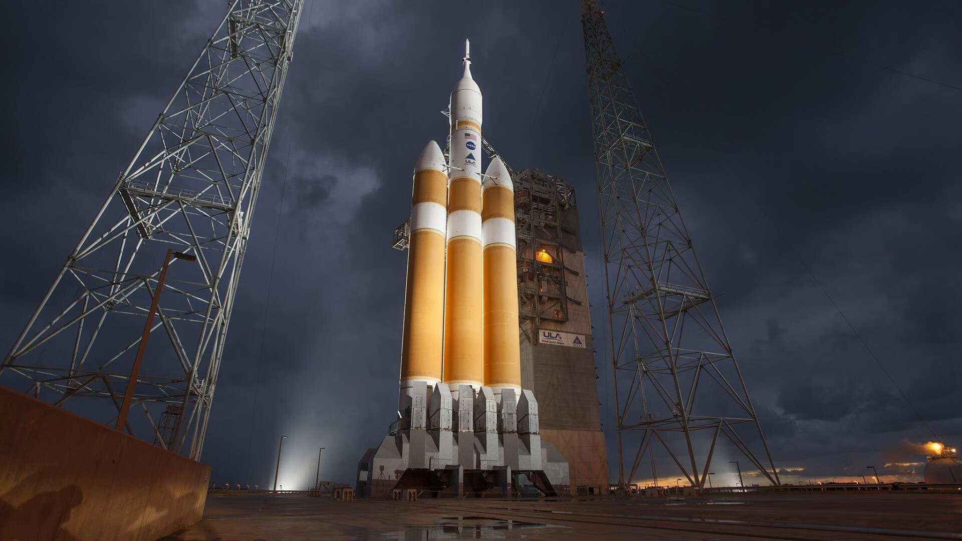 隔空呼应，上海碾压与杜兰特硬仗，揭示王者的唯一共性