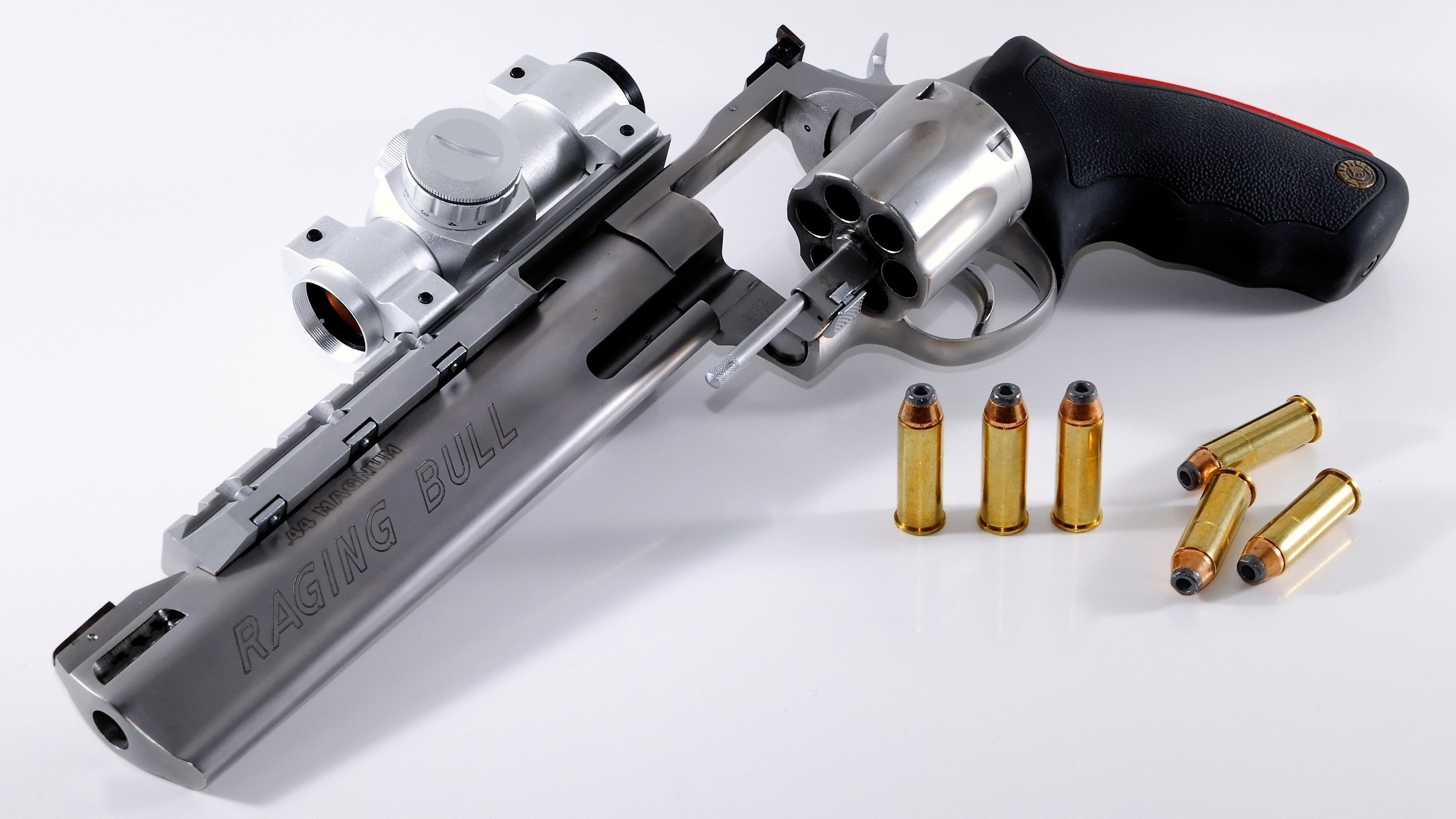 金玟哉首秀带队建功，曼联友谊赛轻取伊拉克国家队